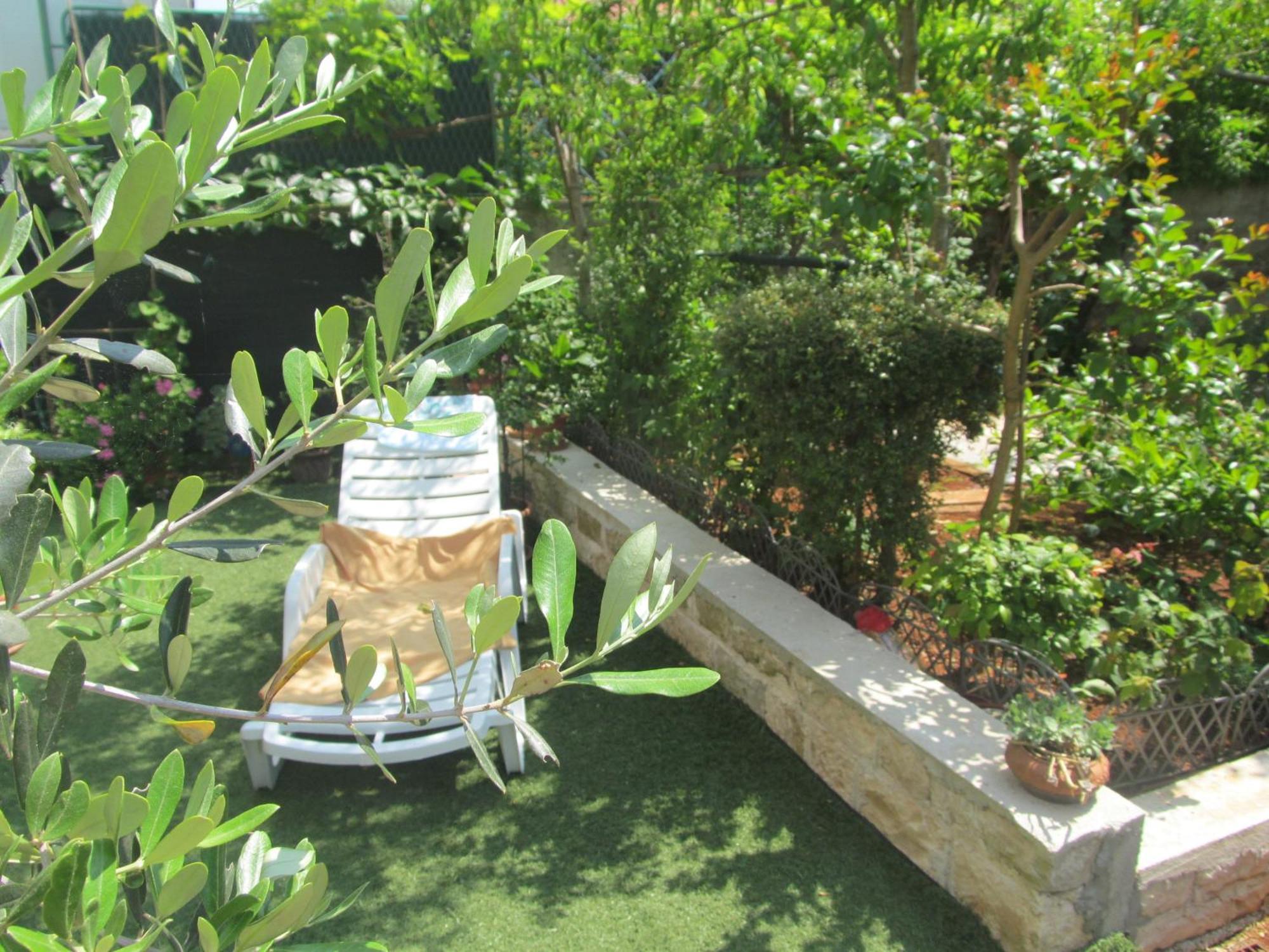 Apartment Artusi Pula Luaran gambar